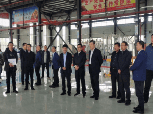自治區(qū)政府副主席王道席一行蒞臨我公司現(xiàn)場(chǎng)調(diào)研
