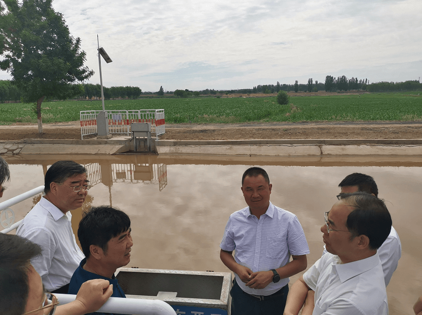 水利部副部長(zhǎng)田學(xué)斌參觀簡(jiǎn)報(bào)