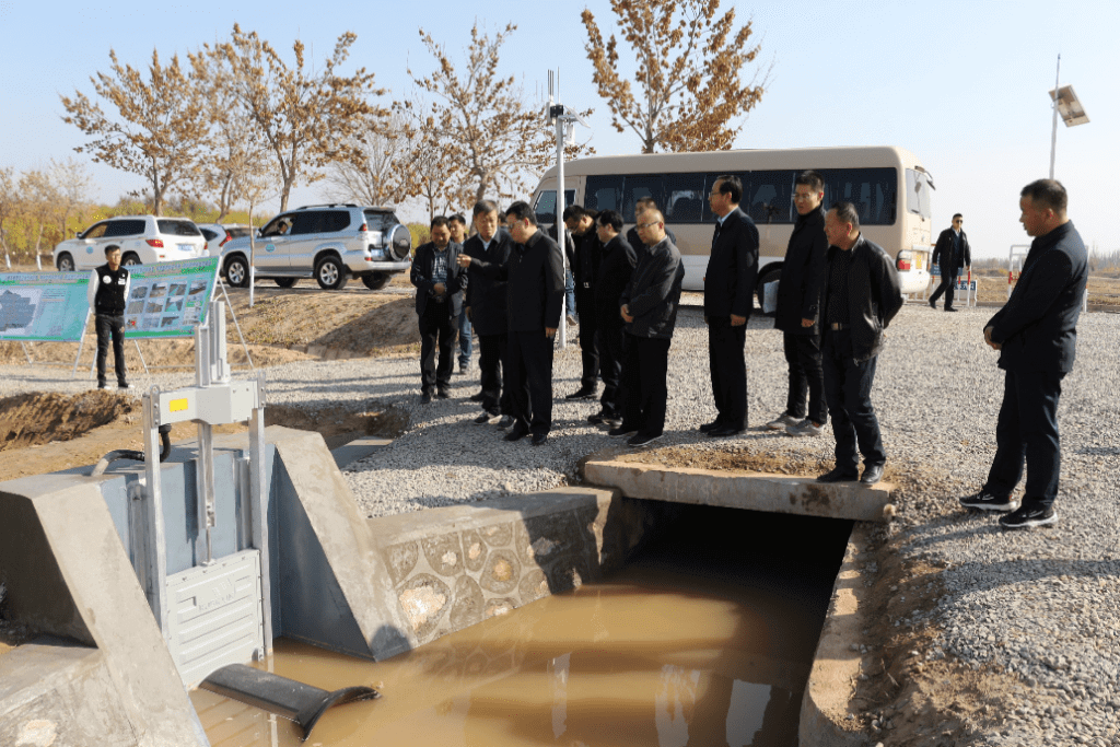 蔣旭光副部長到利通區(qū)考察